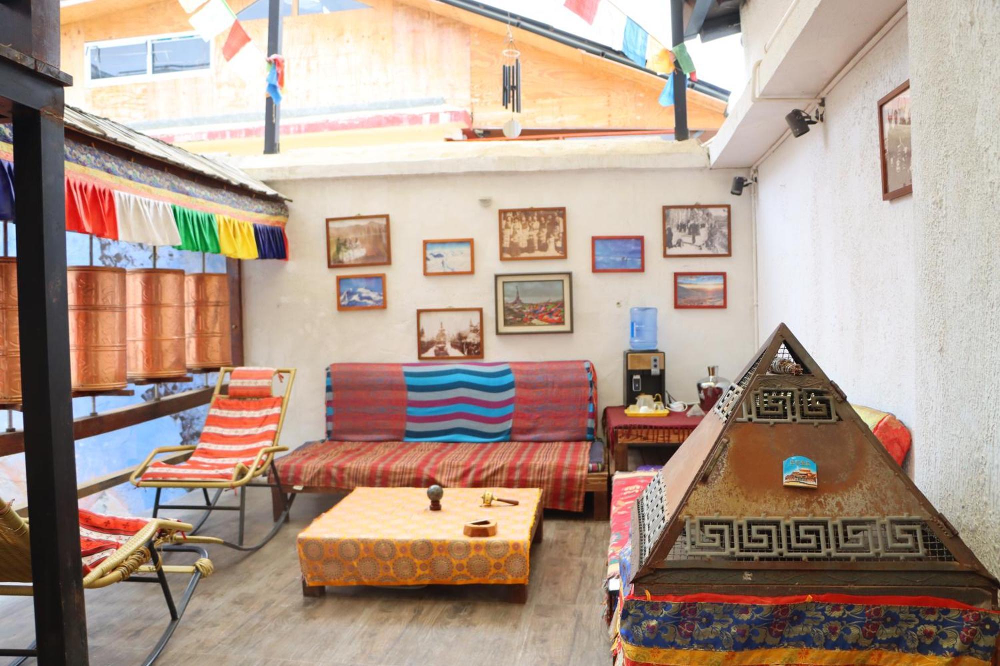 Energy Space Healing Inn Шангри-Ла Экстерьер фото