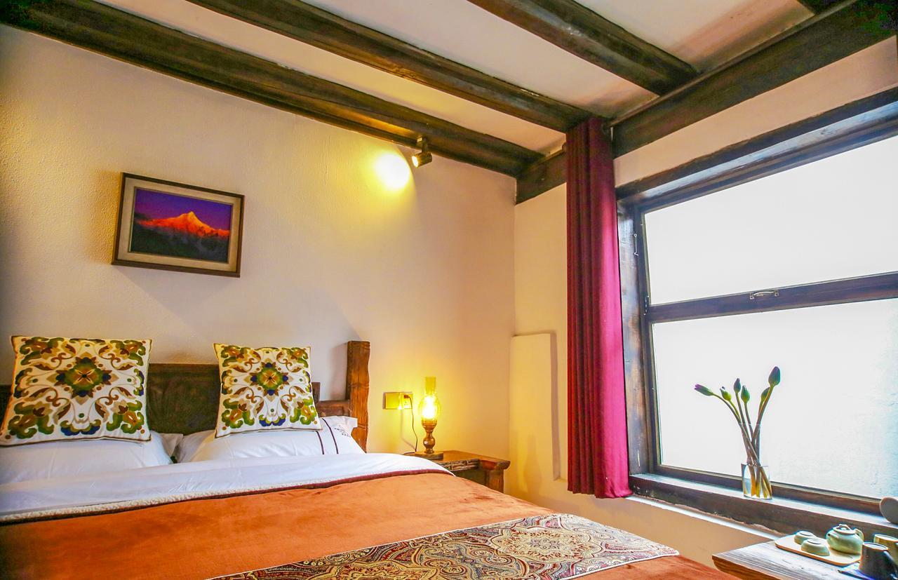 Energy Space Healing Inn Шангри-Ла Экстерьер фото